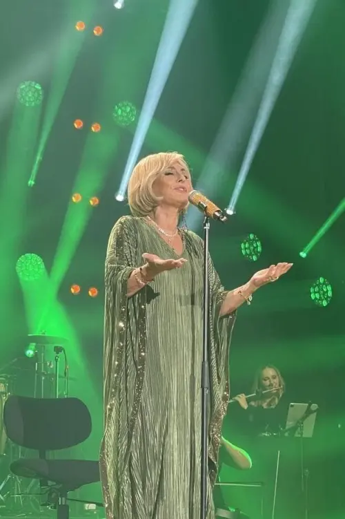 Постер до фільму "Googoosh: Made of Fire"