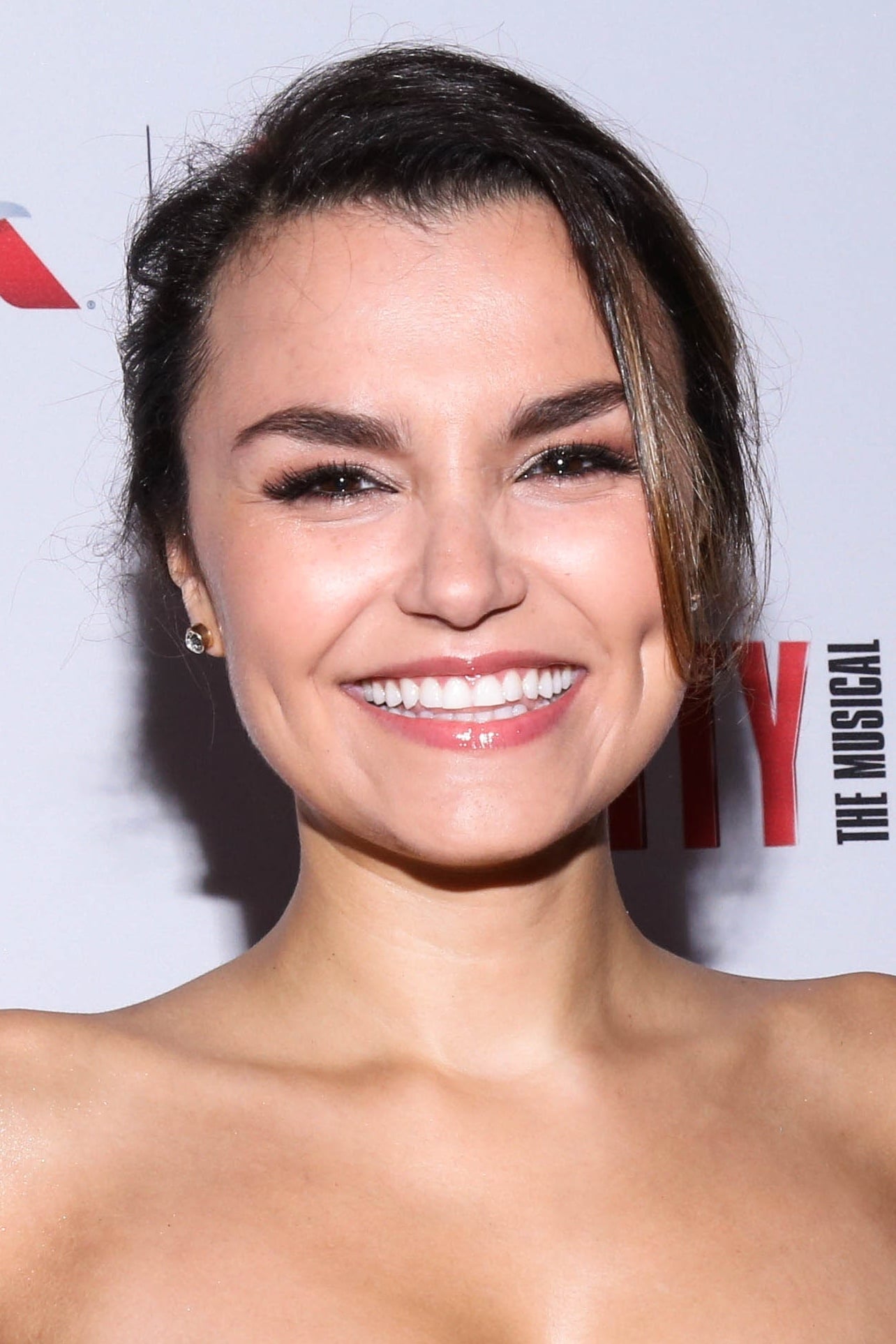 Фото Саманта Баркс (Samantha Barks)