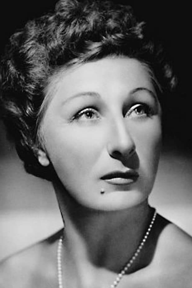 Фото Джудіт Андерсон (Judith Anderson)