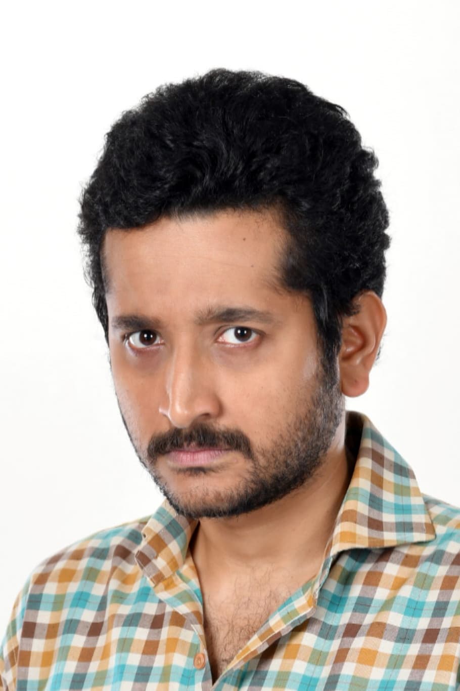 Фото Парамбрата Чаттерджі (Parambrata Chatterjee)