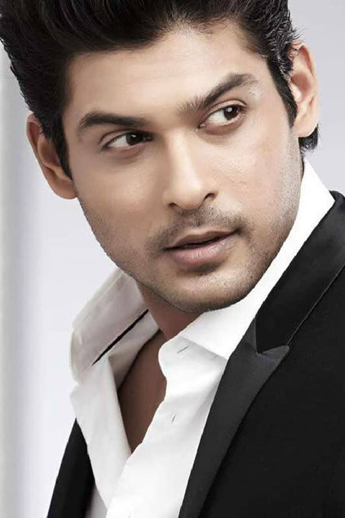 Фото  (Sidharth Shukla)