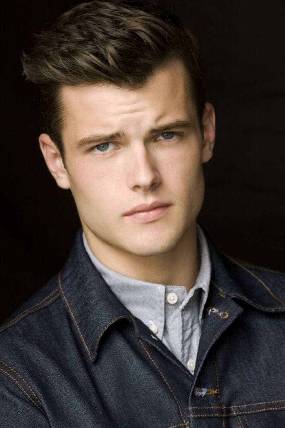 Фото  (Michael Mealor)