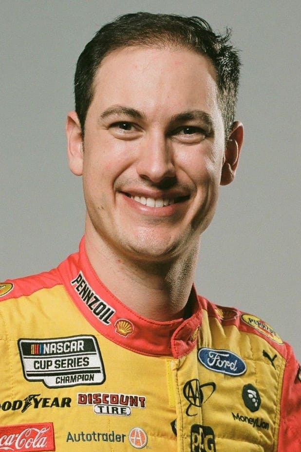 Фото  (Joey Logano)