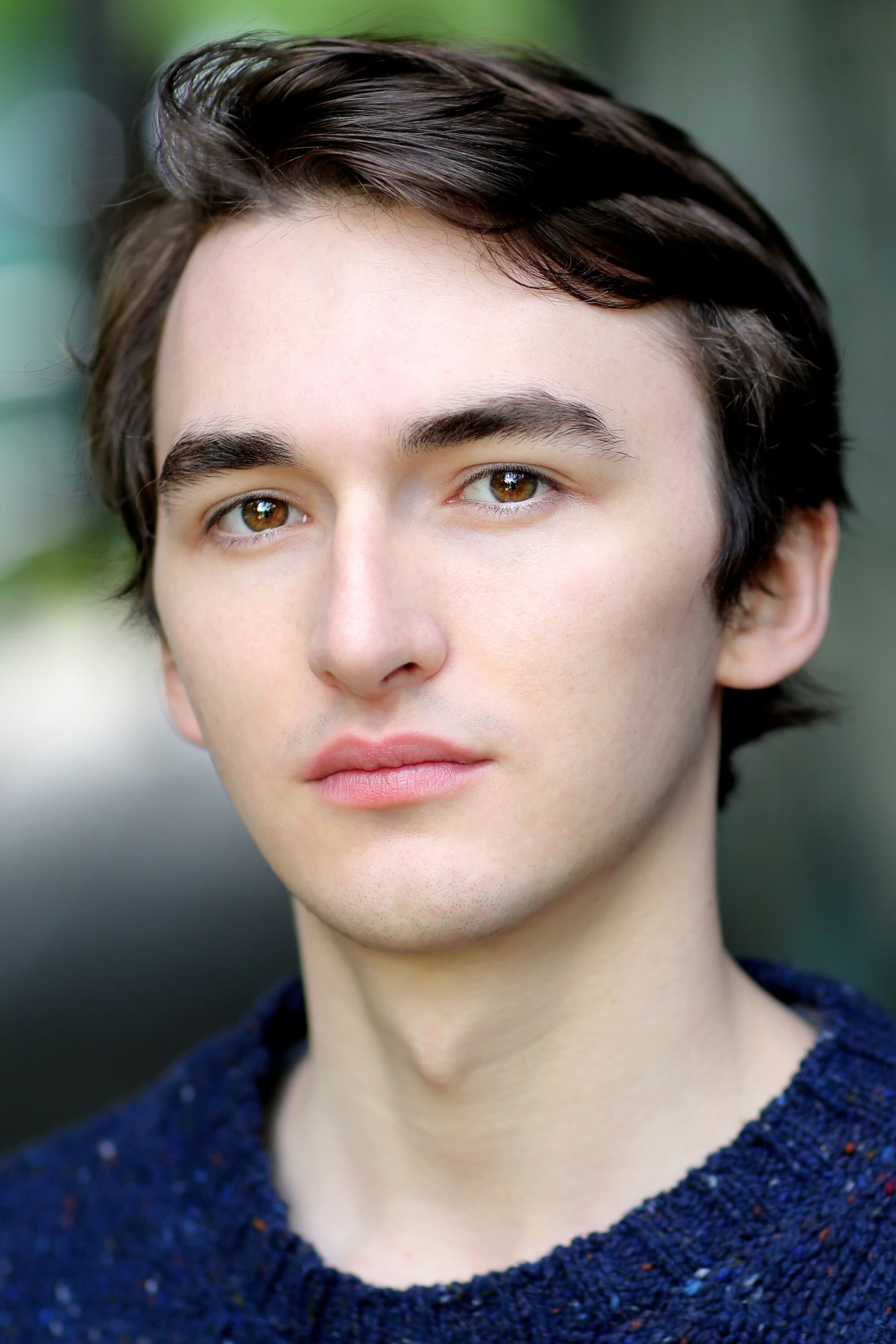 Фото  (Isaac Hempstead-Wright)