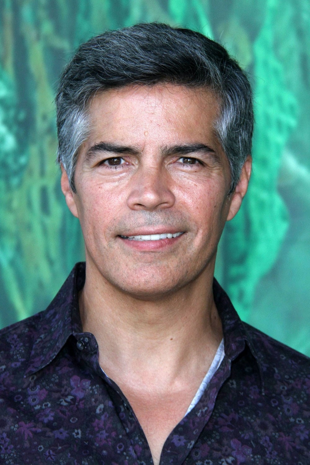 Фото Есай Моралес (Esai Morales)