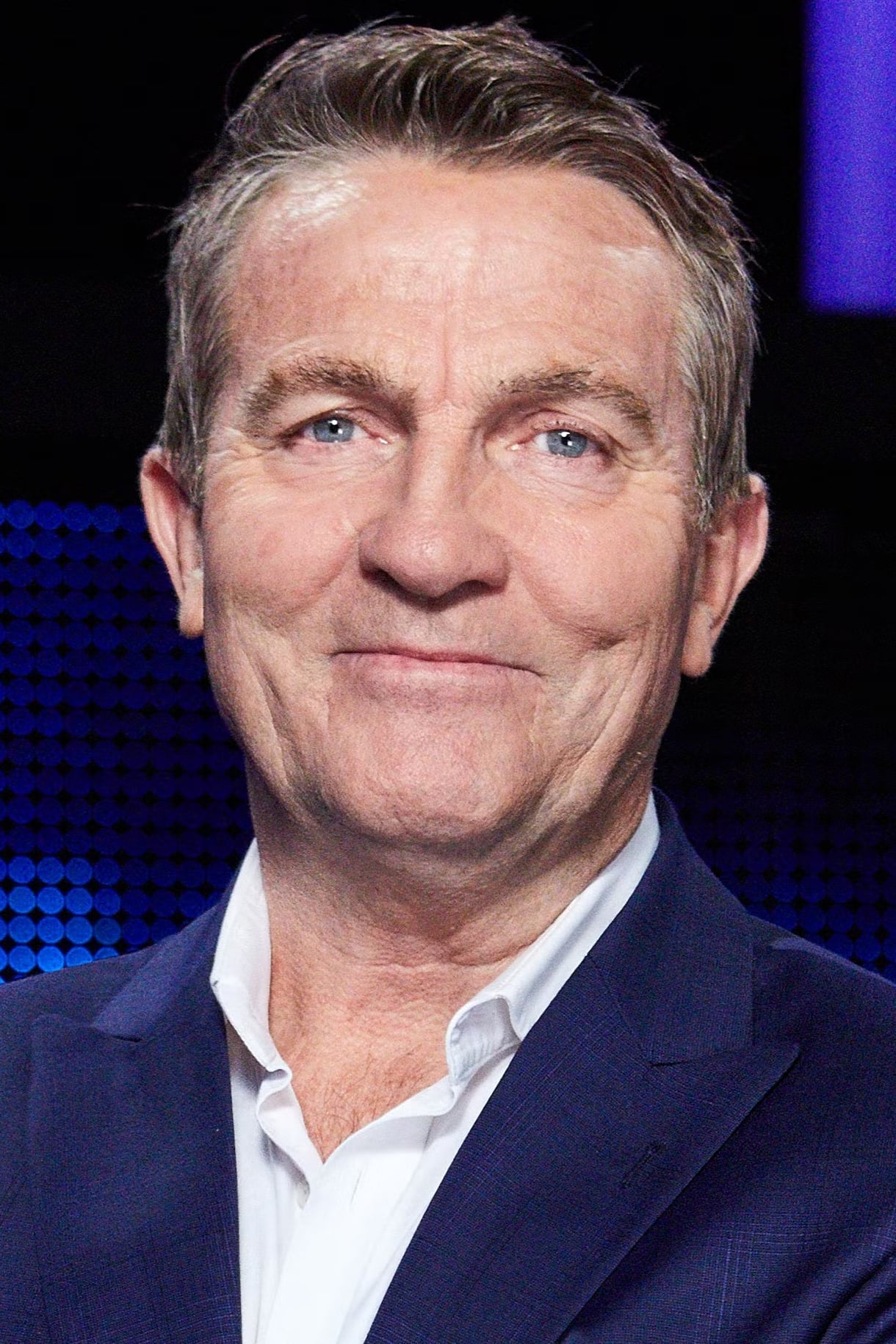 Фото  (Bradley Walsh)