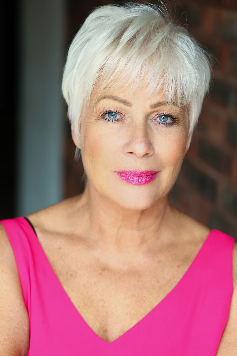 Фото  (Denise Welch)