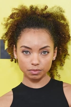 Фото Логан Браунінг (Logan Browning)