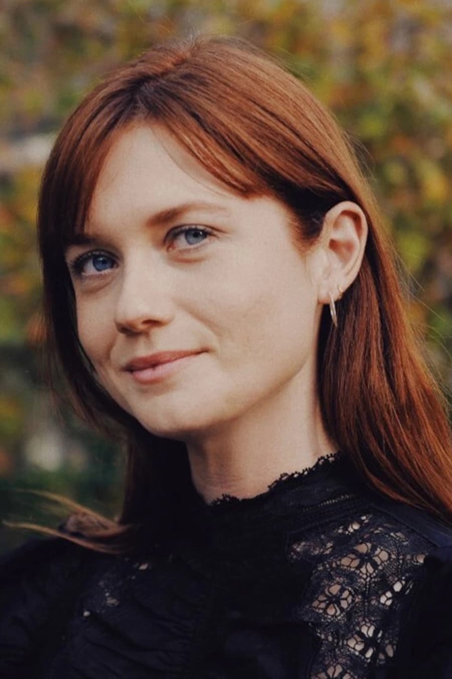 Фото Бонні Райт (Bonnie Wright)