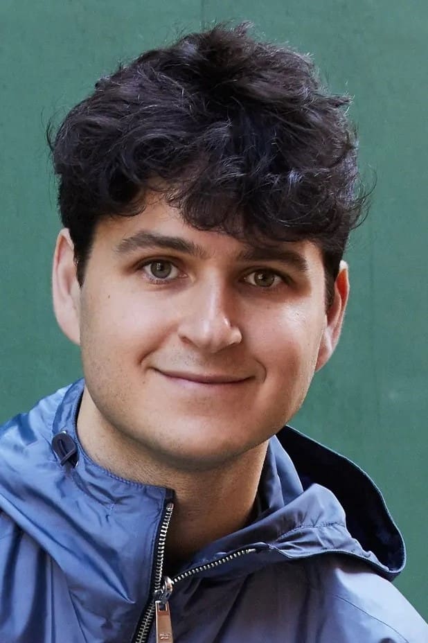 Фото  (Ezra Koenig)