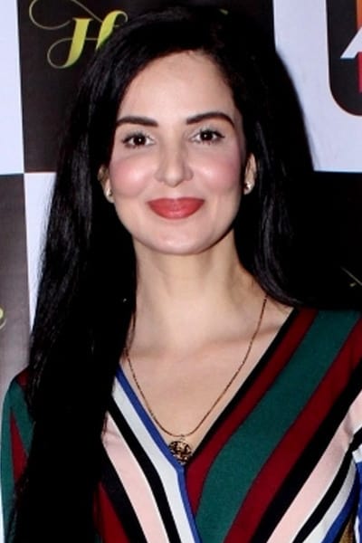 Фото Рухсар Рехман (Rukhsar Rehman)