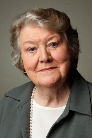 Фото  (Patricia Routledge)