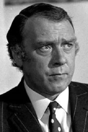 Фото Фредді Джонс (Freddie Jones)