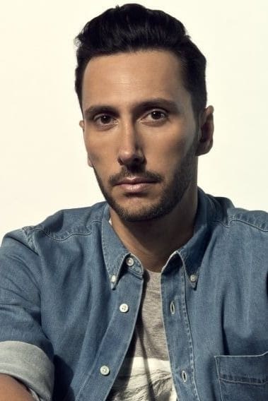 Фото  (Cedric Gervais)