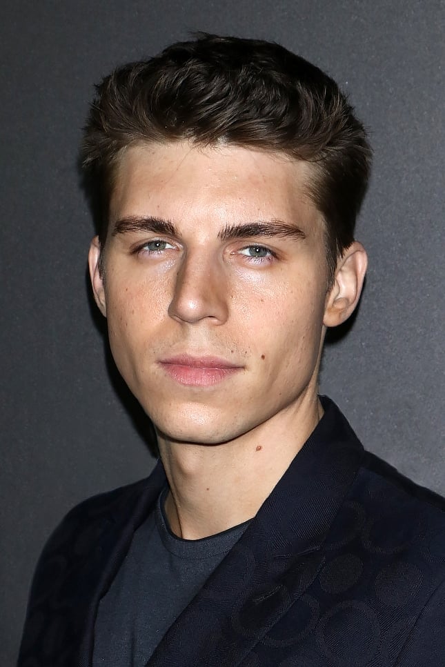 Фото Нолан Джерард Фанк (Nolan Gerard Funk)