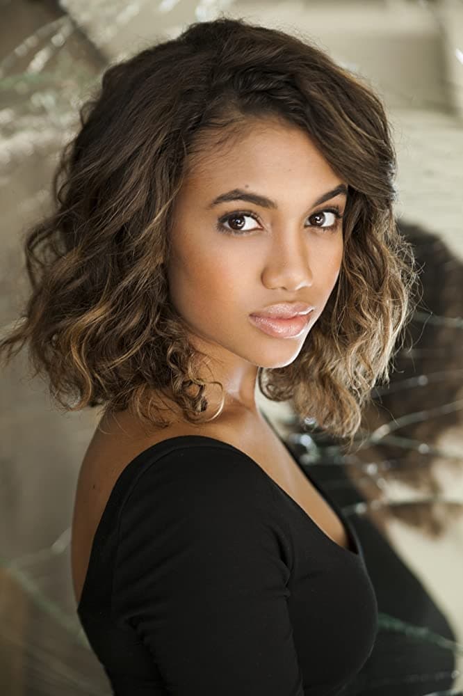 Фото  (Paige Hurd)