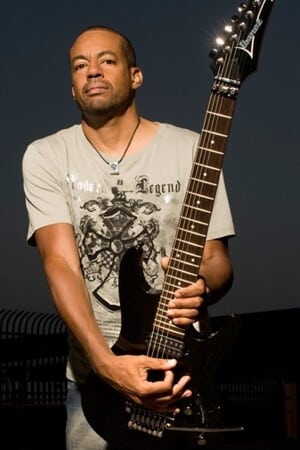 Фото  (Tony MacAlpine)