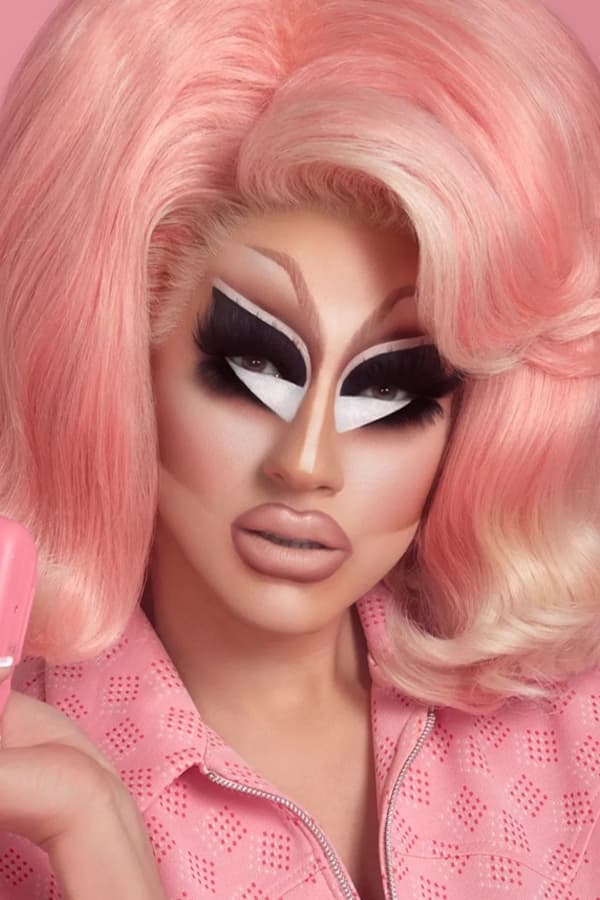 Фото  (Trixie Mattel)