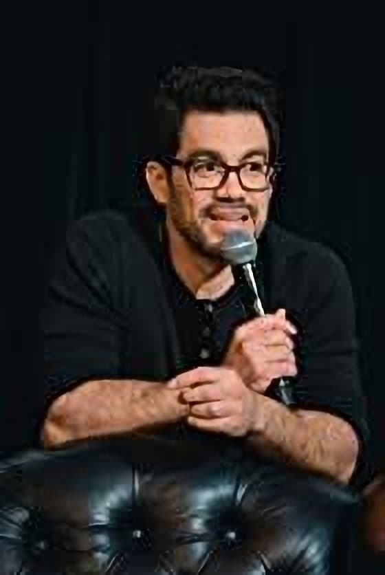 Фото  (Tai Lopez)