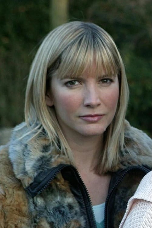 Фото  (Lisa Faulkner)