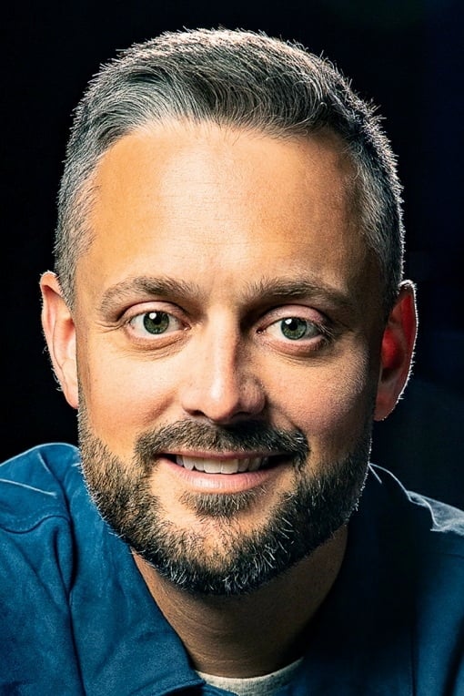 Фото  (Nate Bargatze)