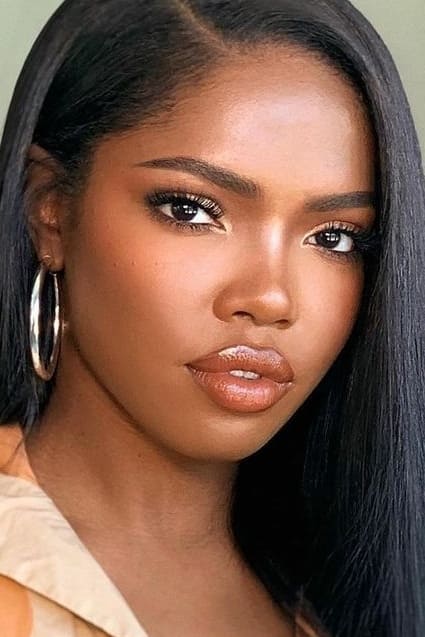 Фото  (Ryan Destiny)