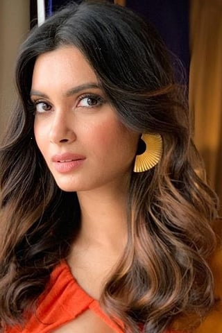 Фото  (Diana Penty)