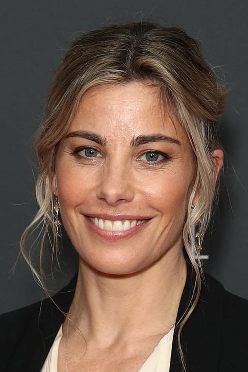 Фото Брук Сатчвелл (Brooke Satchwell)