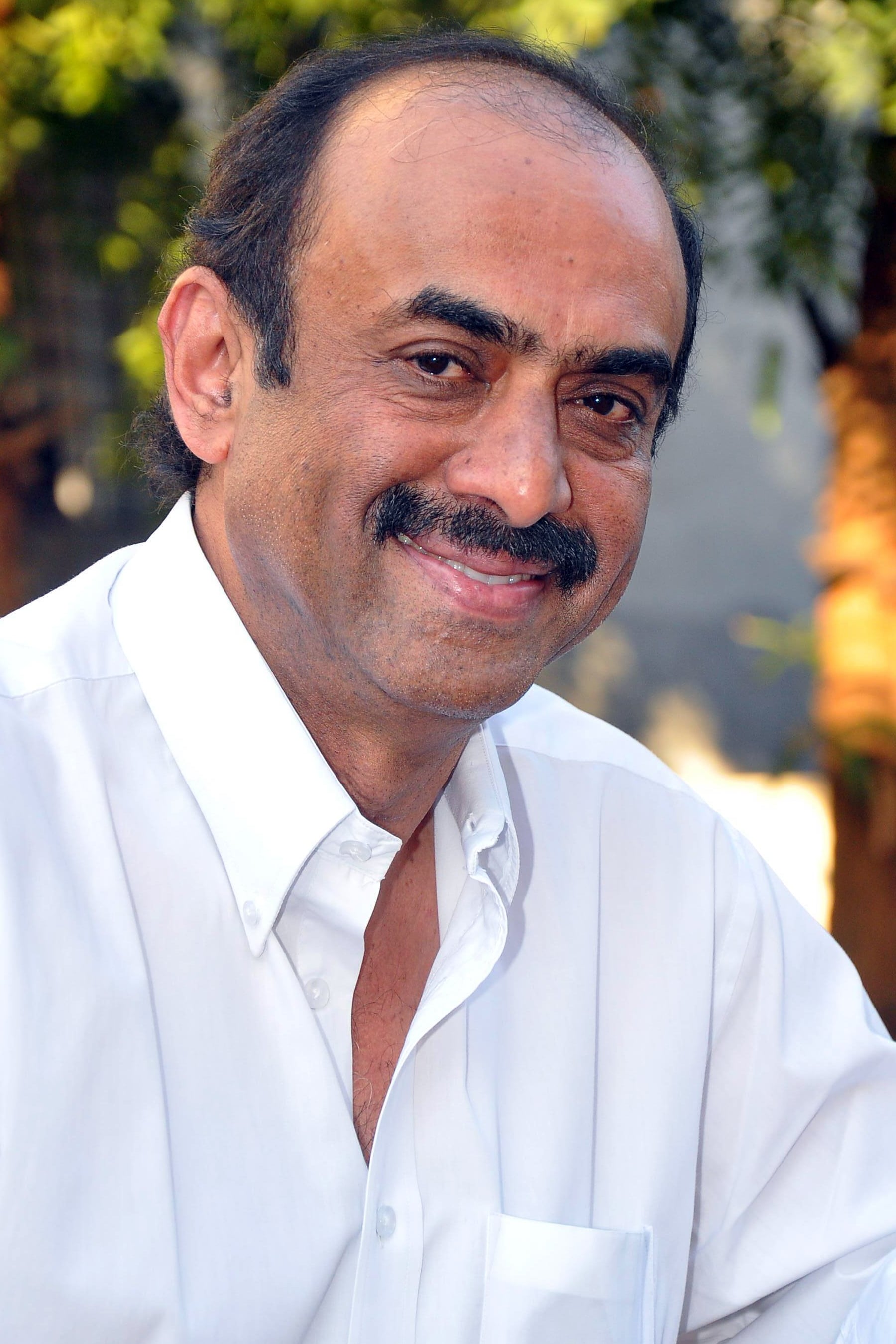 Фото  (Daggubati Suresh Babu)