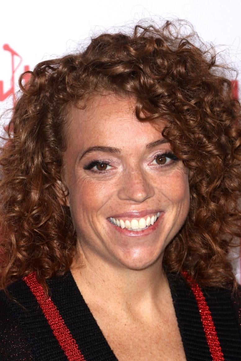 Фото  (Michelle Wolf)