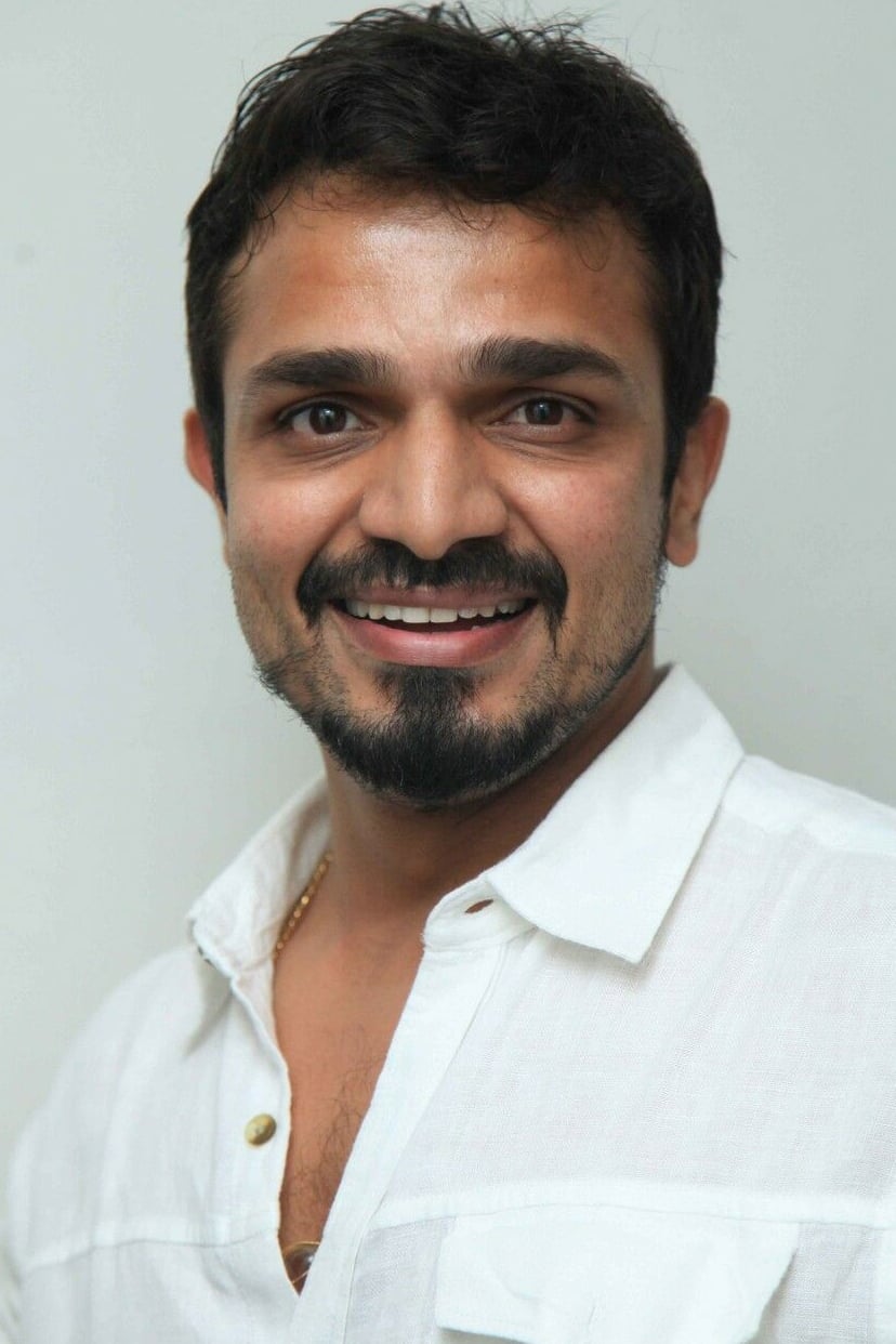 Фото  (Vijay Raghavendra)