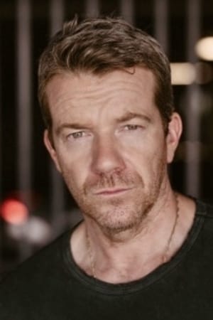 Фото Макс Біслі (Max Beesley)