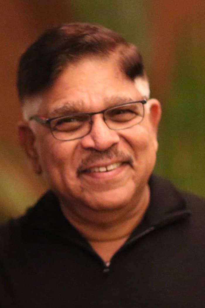 Фото  (Allu Aravind)