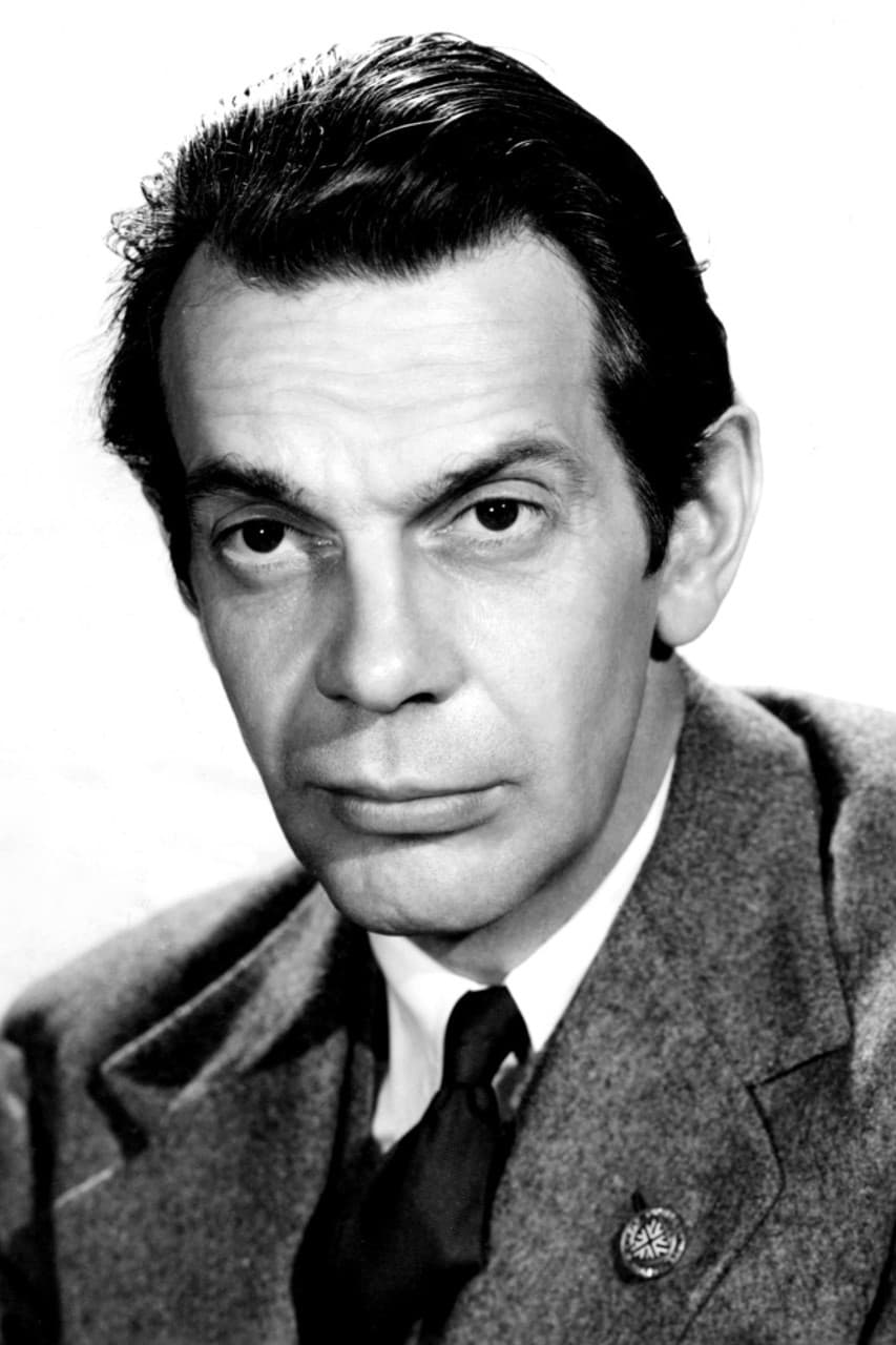 Фото Реймонд Мессі (Raymond Massey)