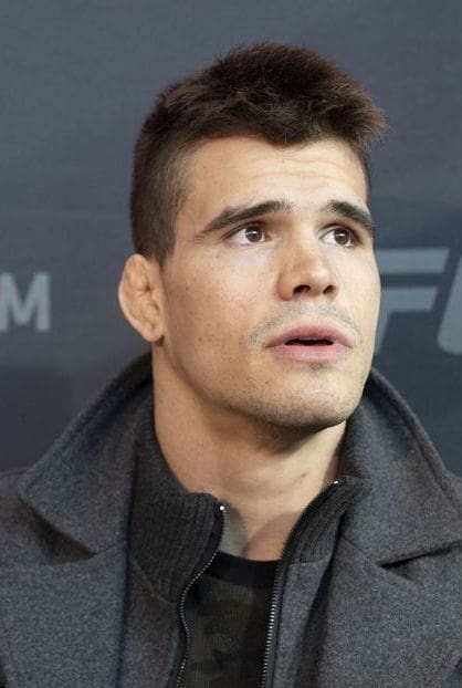 Фото  (Mickey Gall)