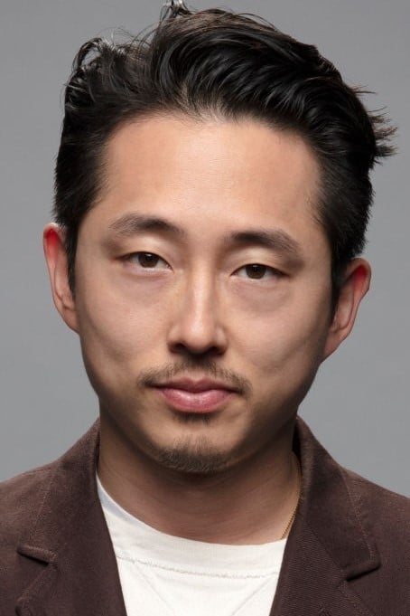 Фото Стівен Юн (Steven Yeun)