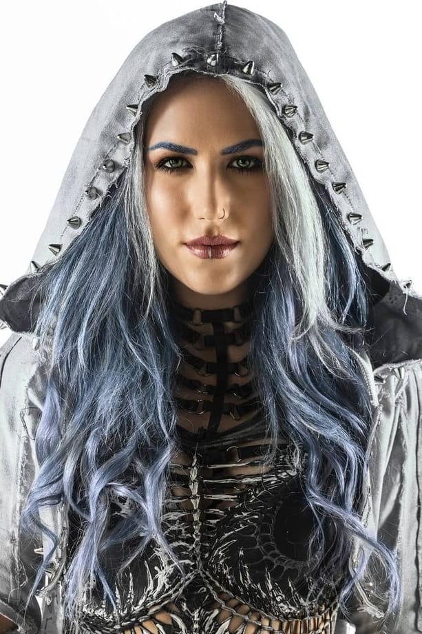 Фото  (Alissa White-Gluz)