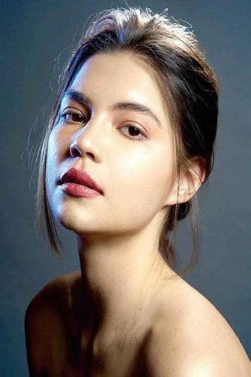 Фото  (Rhian Ramos)