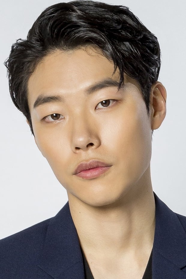 Фото  (Ryu Jun-yeol)