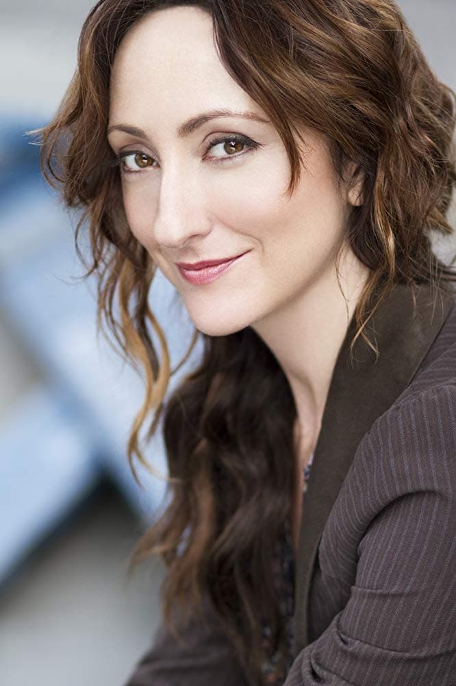 Фото  (Carmen Cusack)