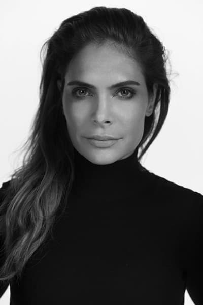 Фото  (Ayda Field)