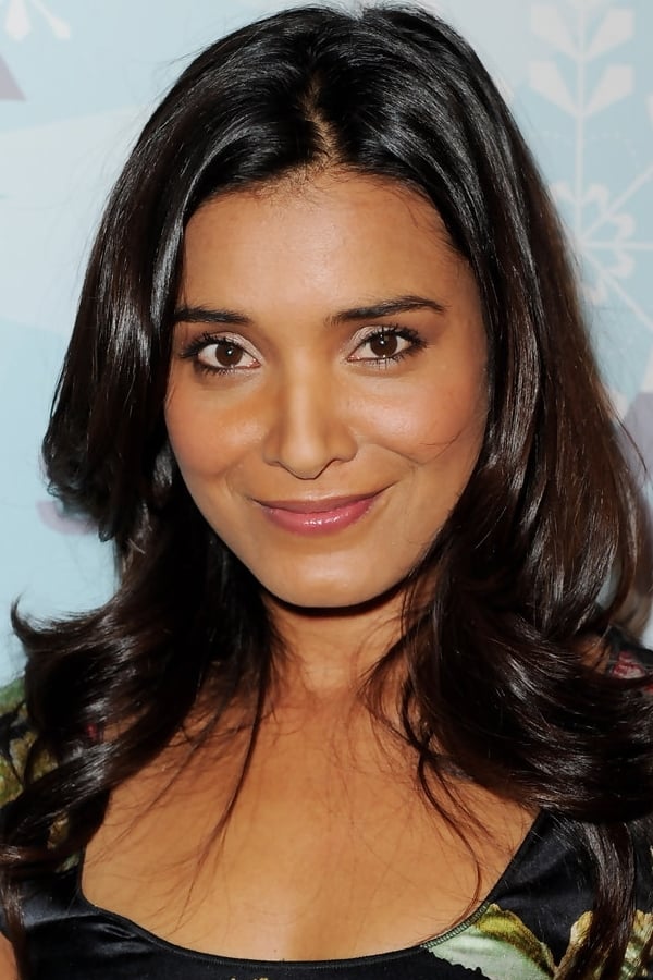 Фото Шеллі Конн (Shelley Conn)