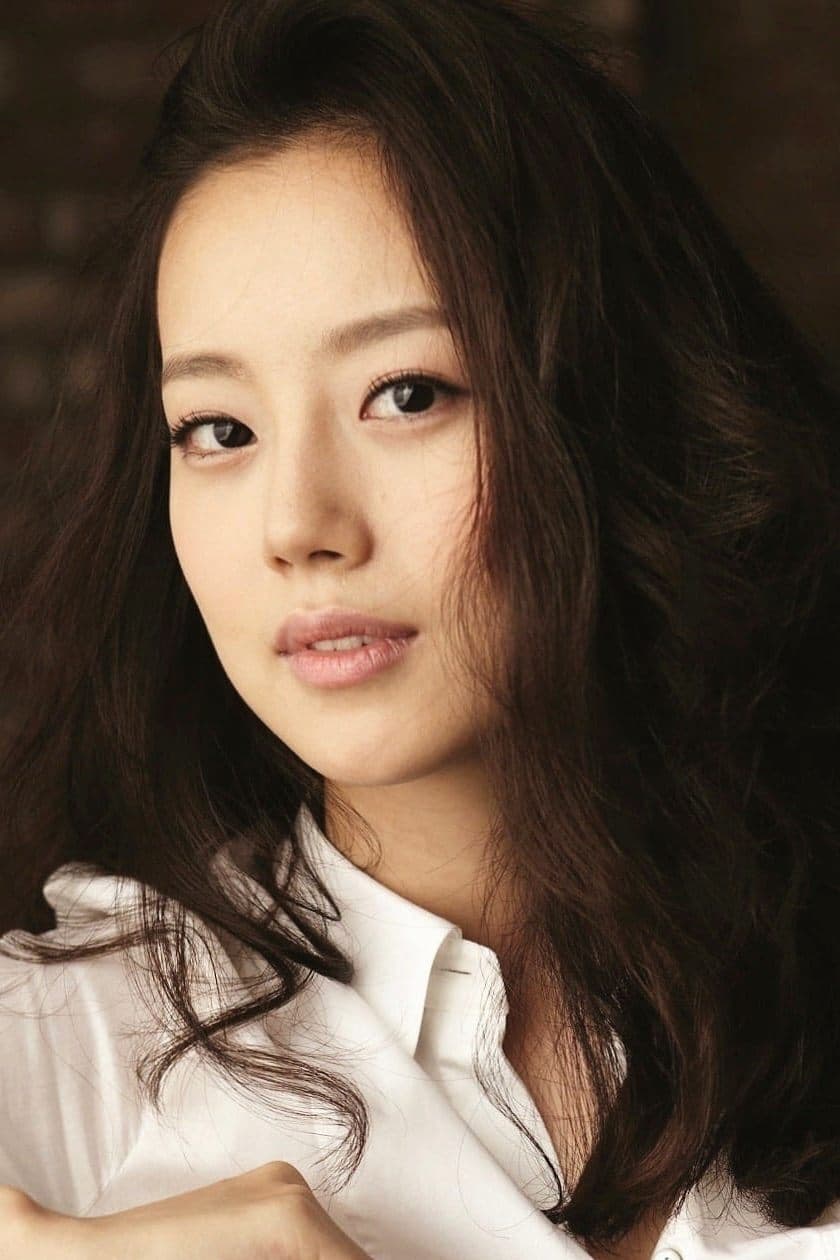 Фото  (Moon Chae-won)