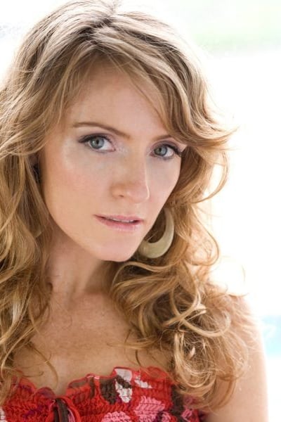 Фото  (Helene Joy)