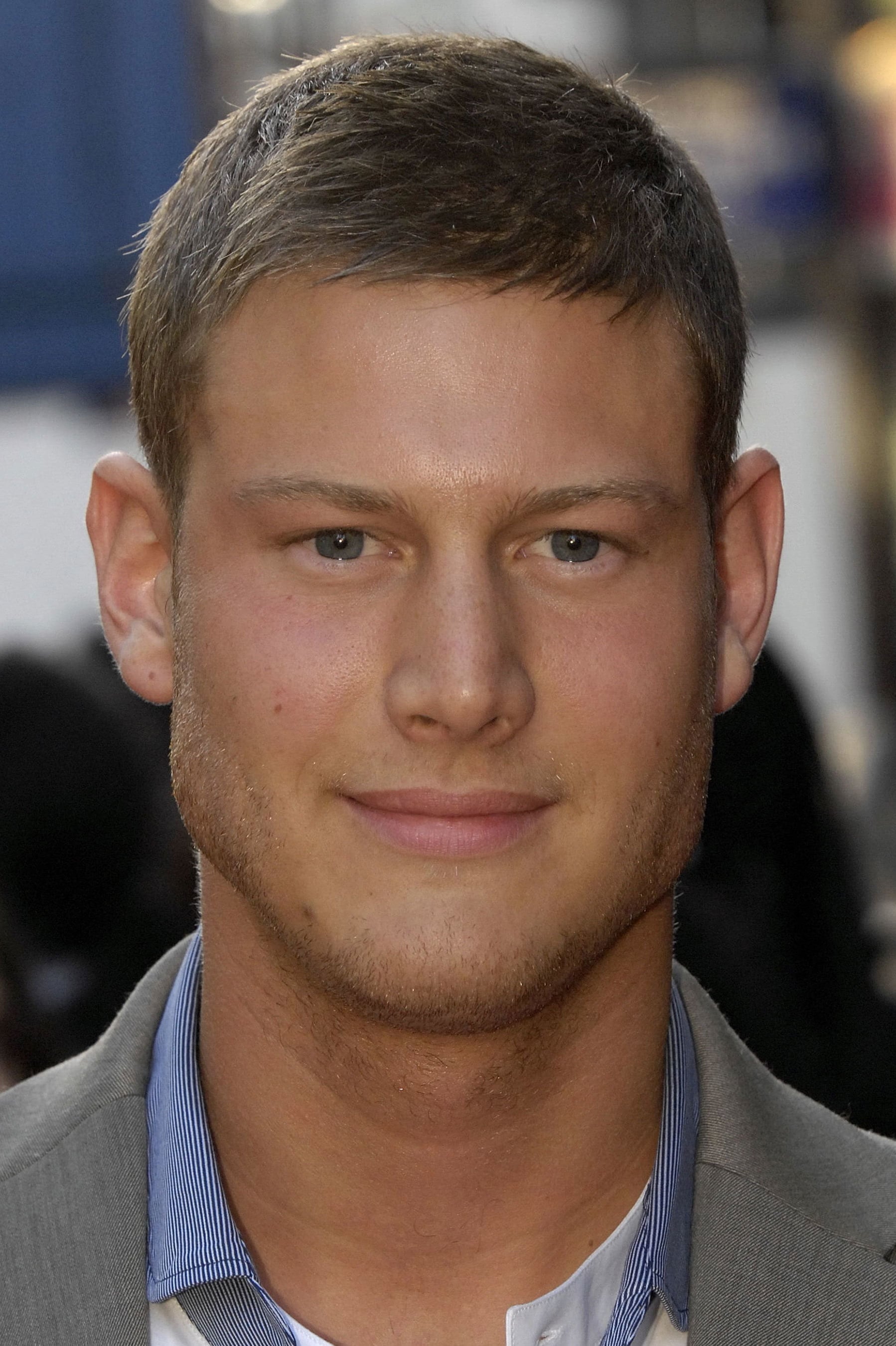 Фото  (Tom Hopper)