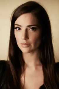 Фото Джанет Монтгомері (Janet Montgomery)