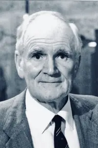 Фото Десмонд Ллевелін (Desmond Llewelyn)