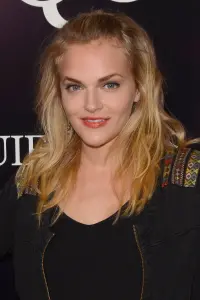 Фото Мадлен Брюер (Madeline Brewer)