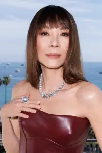 Фото Мішель Йо (Michelle Yeoh)