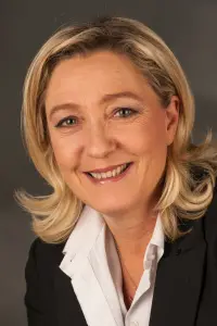 Фото  (Marine Le Pen)